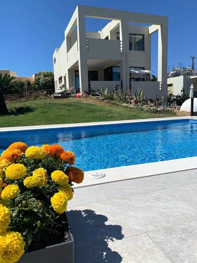 Villa Detoro Kambanion Exterior photo