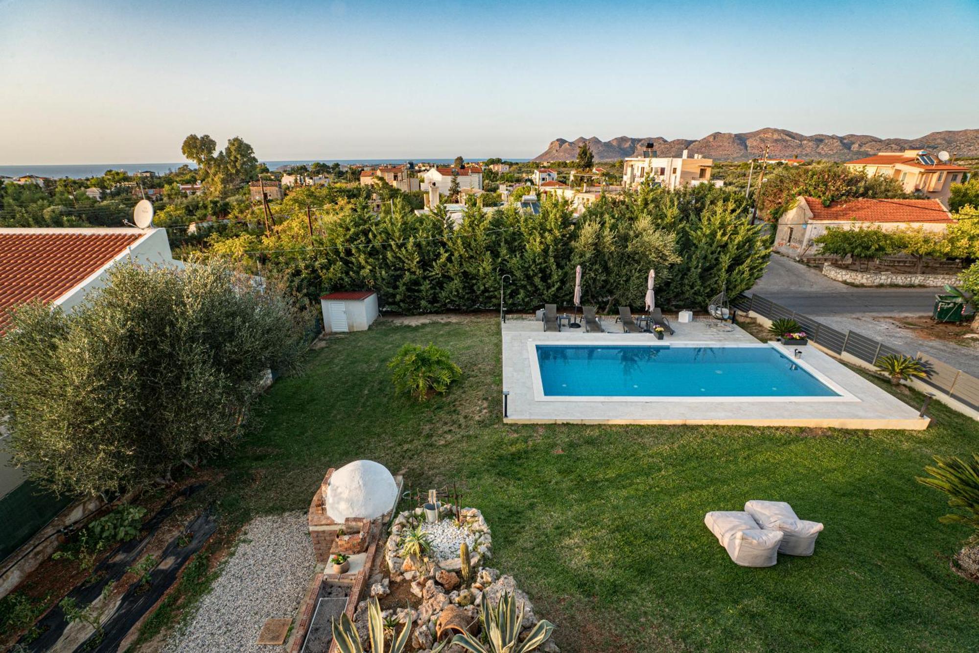 Villa Detoro Kambanion Exterior photo